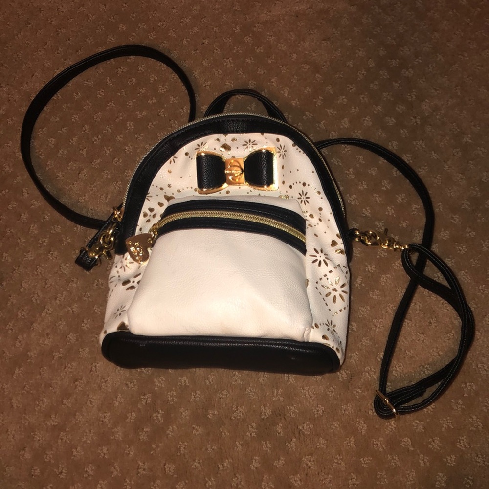 Betsey John Purse